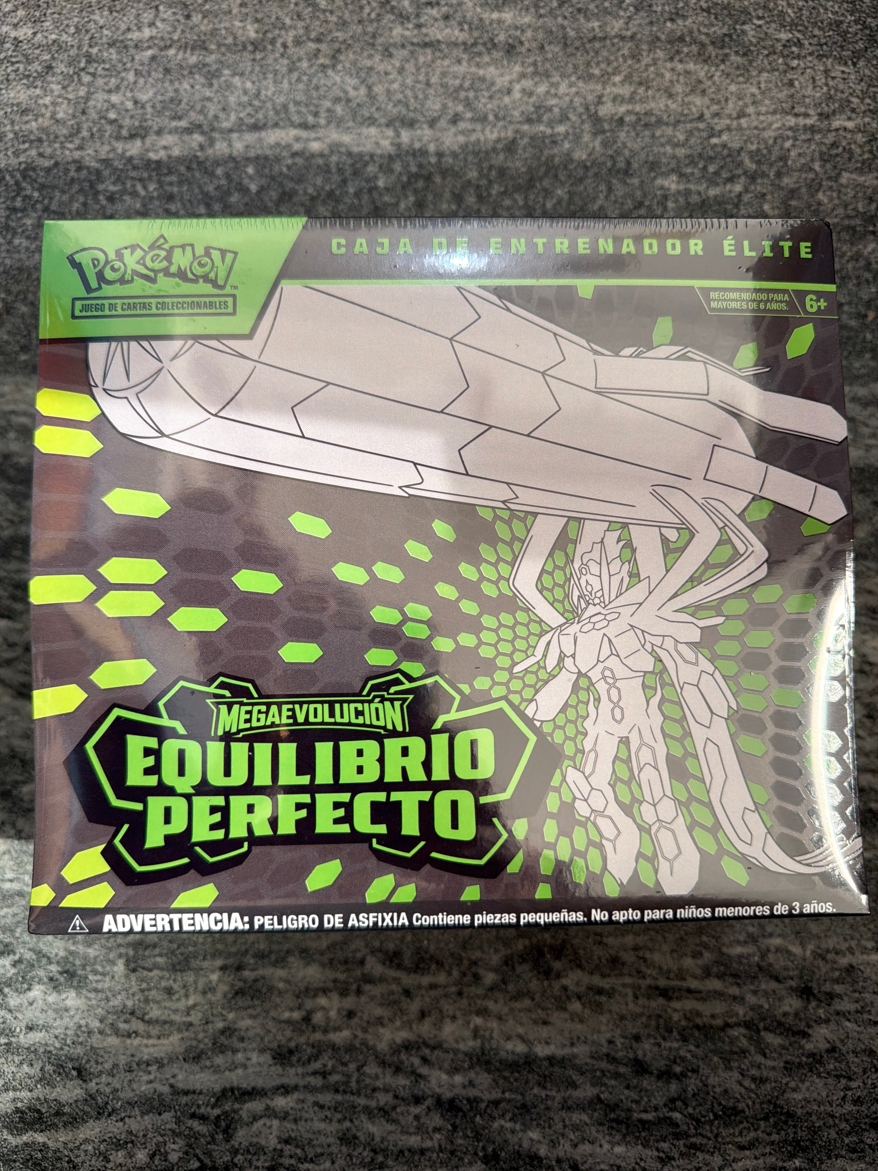 Equilibrio Perfecto ETB Elite Trainer Box